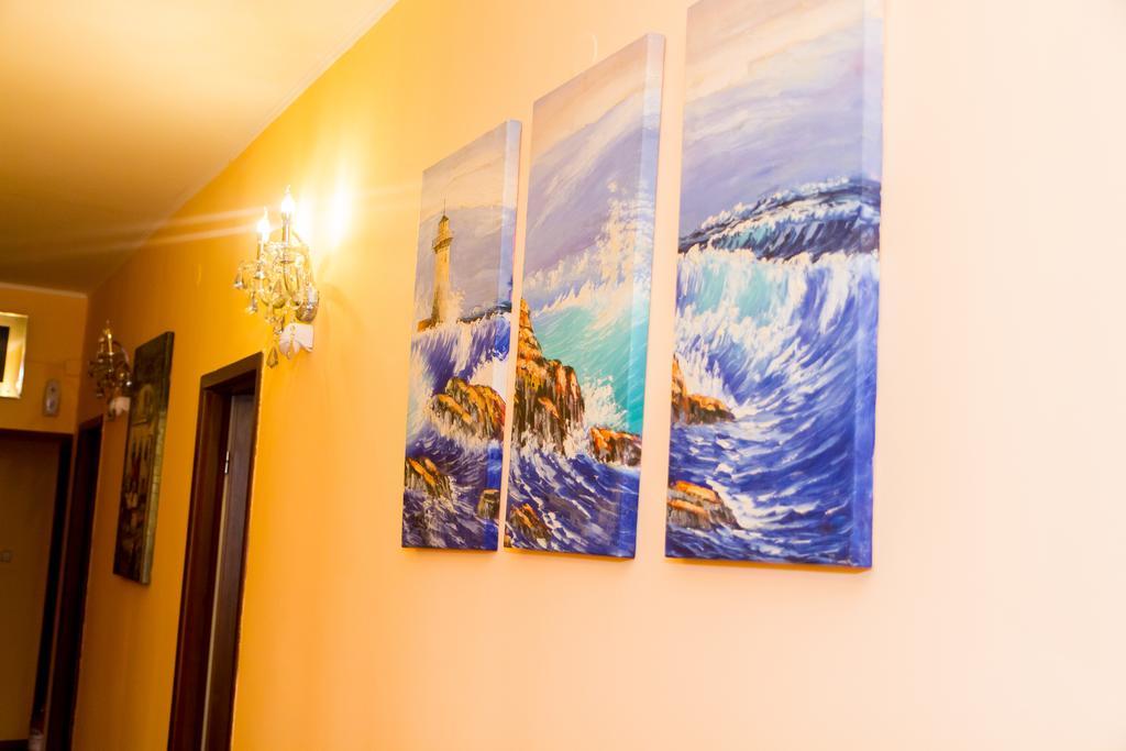 Hotel-Hostel Mignon Mamaia -Private Rooms With Free Parking Exterior photo